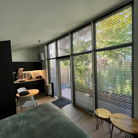 Amsterdam House Vakantiehuis *