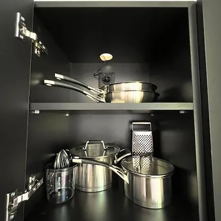 Amsterdam House بيت للعطل *